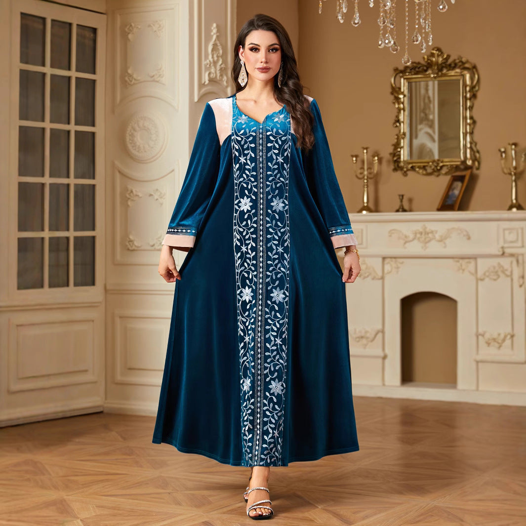 6602# Cross-border Middle East Women's Gold Velvet Heavy Industry Embroidery Stitching Muslim Dress V-neck Dubai Long Dress