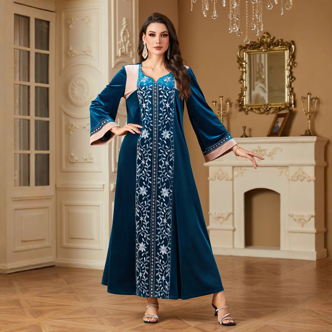 6602# Cross-border Middle East Women's Gold Velvet Heavy Industry Embroidery Stitching Muslim Dress V-neck Dubai Long Dress