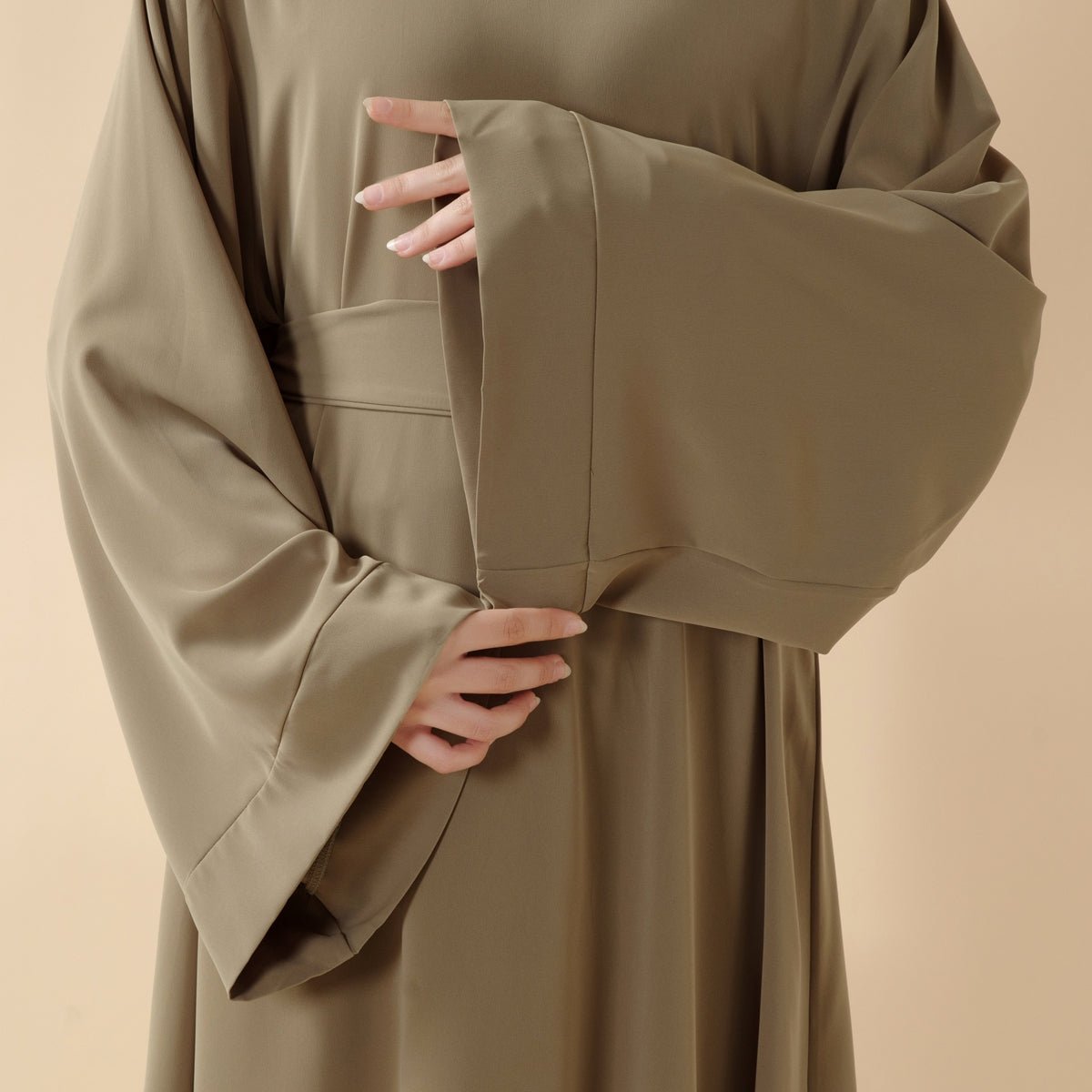 Elegant Solid Color Abaya For Muslimahs (MA036)